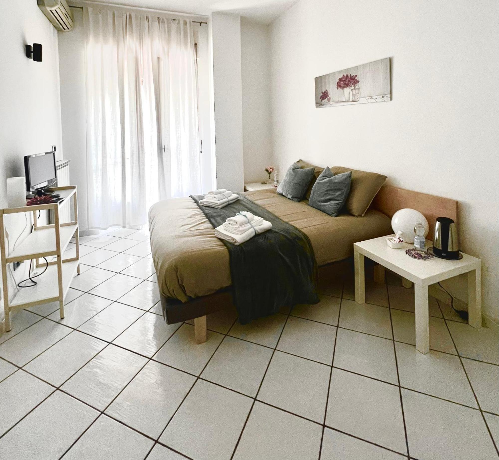 סלרנו Suite 84 Holiday Home מראה חיצוני תמונה
